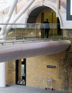 800px-Platform9.75_-_2012